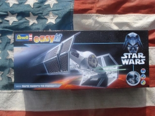 REV06655  Darth Vader's TIE - Fighter STAR WARS War Game